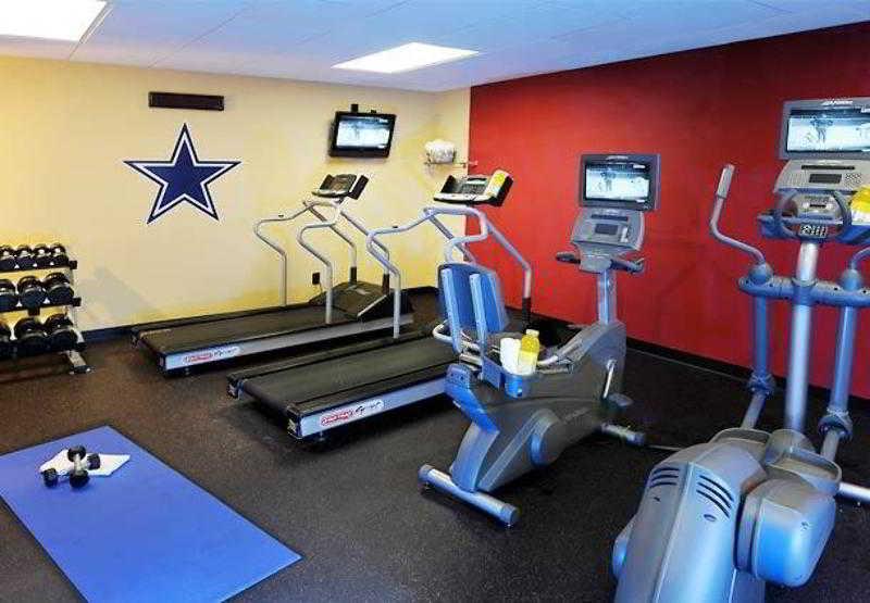 Courtyard By Marriott Dallas Arlington Entertainment District Fasilitas foto