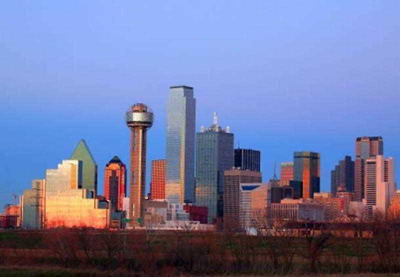 Courtyard By Marriott Dallas Arlington Entertainment District Bagian luar foto